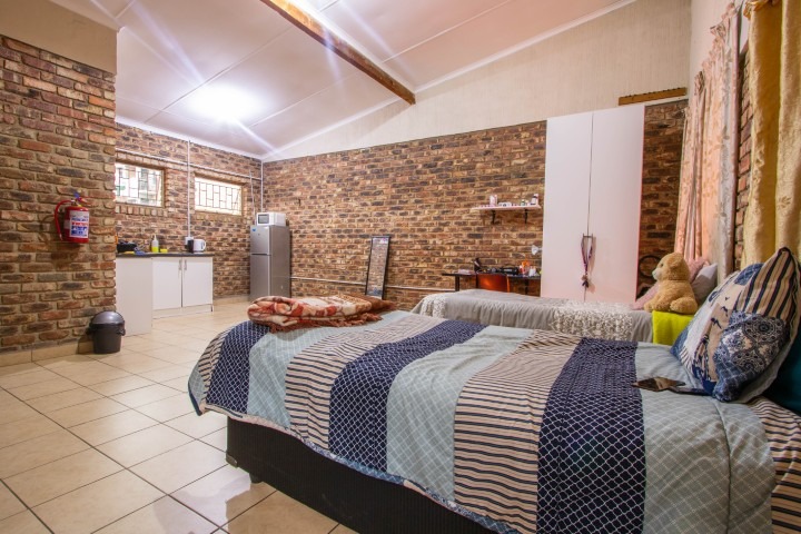To Let 1 Bedroom Property for Rent in Die Bult North West